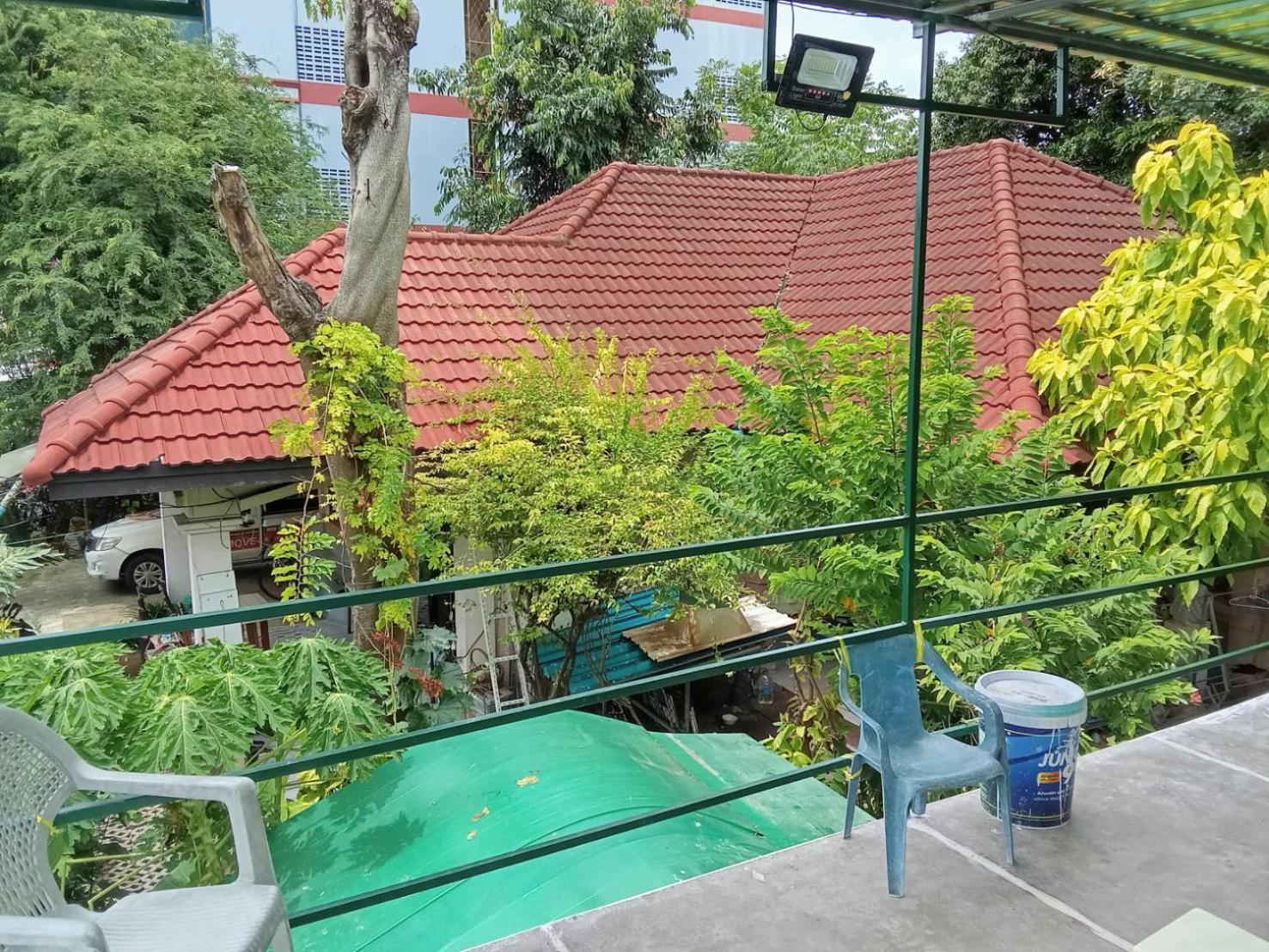 Young And Beautiful Guest house Bangkok